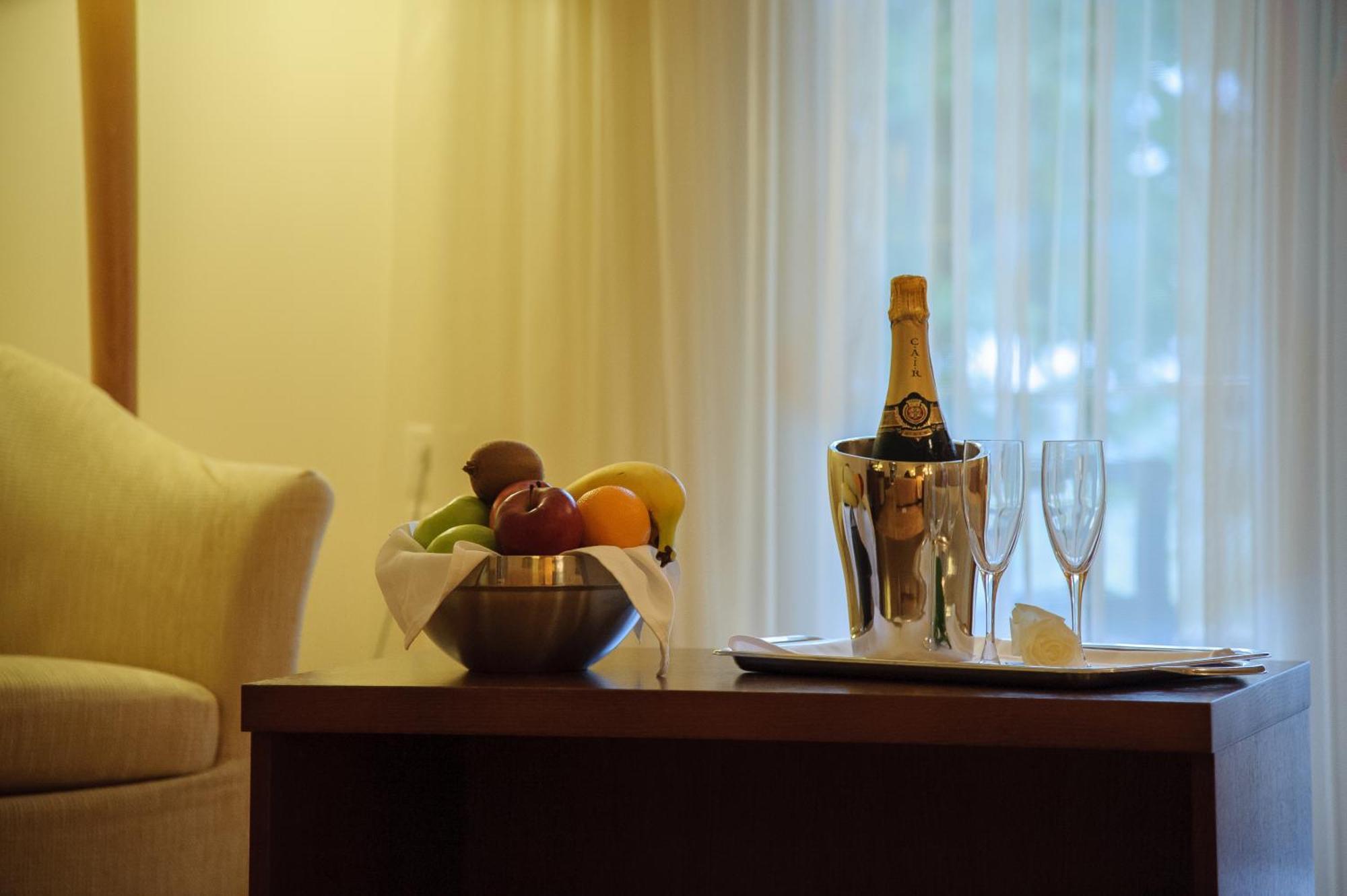 Olympion Asty Hotel オリンピア エクステリア 写真